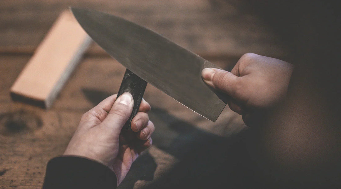 How to care for your carbon steel kitchen knife