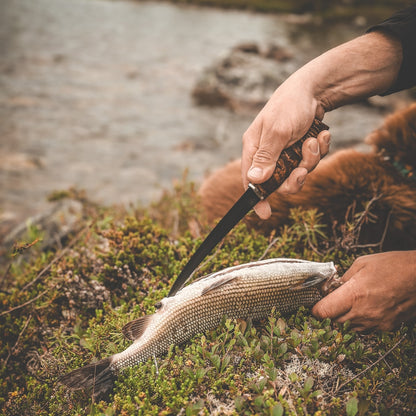 Roselli's handmade fillet and fishing knife with a long blade of carbon steel. 
