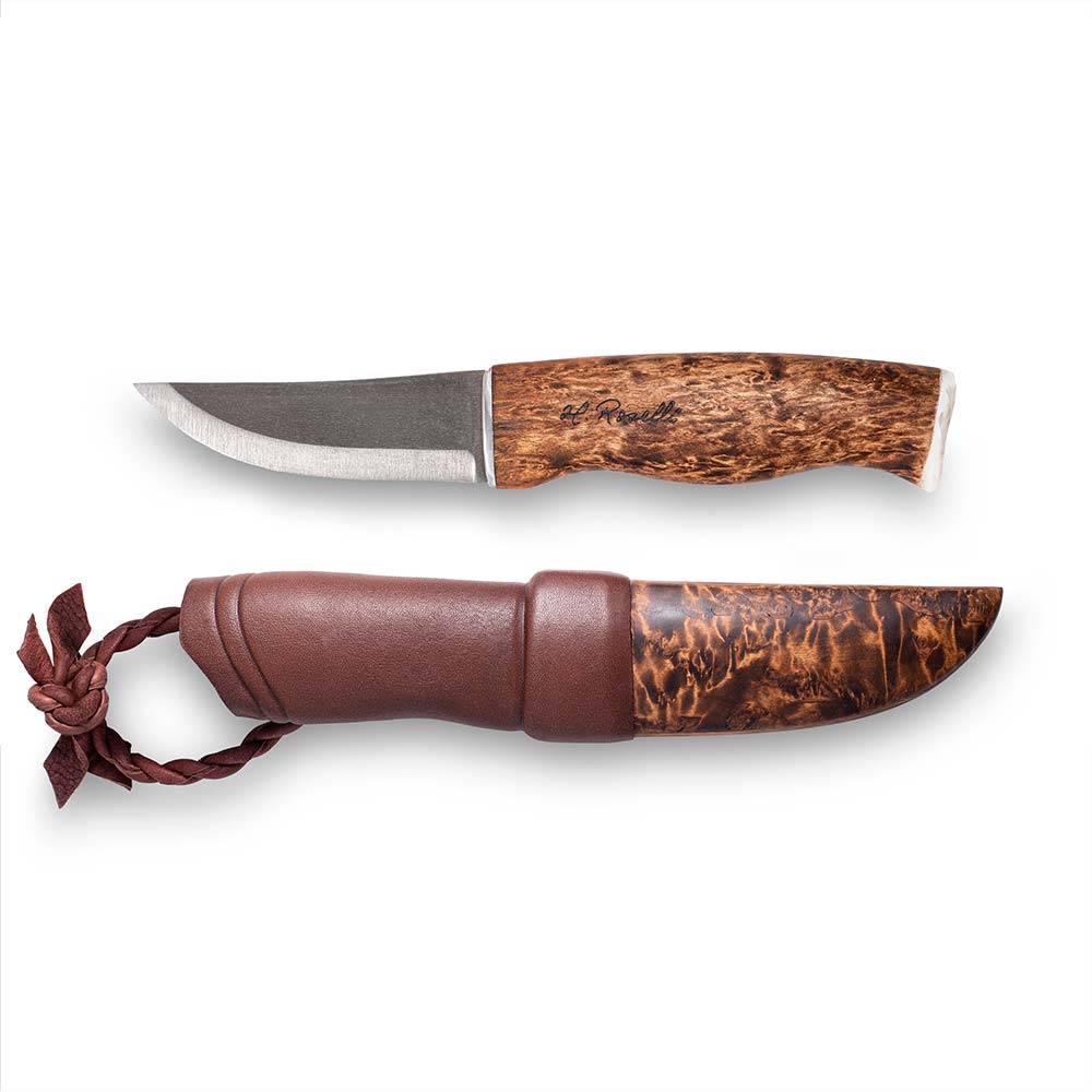 Handmade Finnish hunting knife from Roselli in model "Hunting knife Nalle" Comes with  UHC steel and detail such as silver ferrule and reindeer antler details 